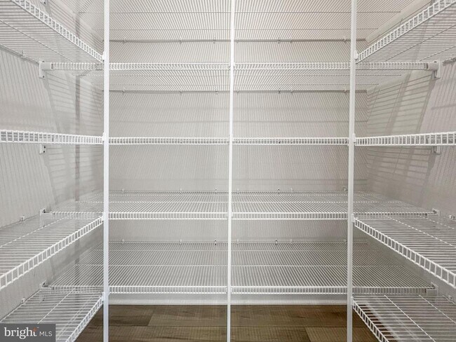 Building Photo - 2176 Glacier Rd