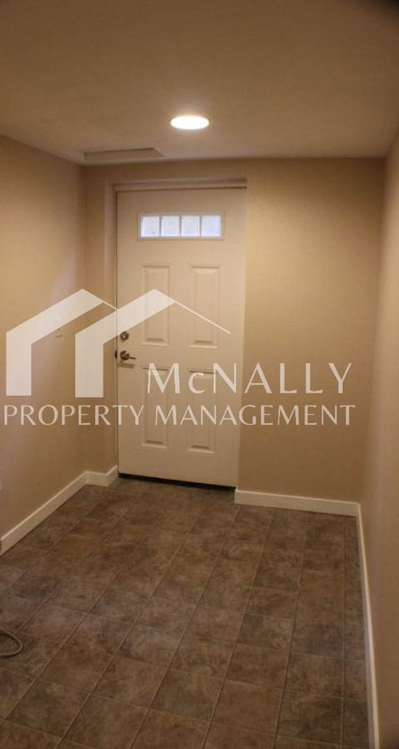 Building Photo - Freshly Updated 4BR Home w/ Finished Basement, New Appliances & RV/Boat Parking