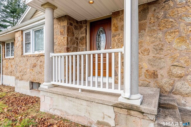 Building Photo - 109 Kings Hwy