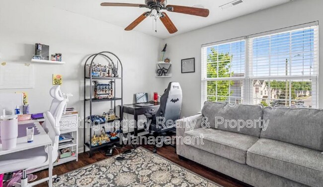 Building Photo - 5047 Mt Hope Dr
