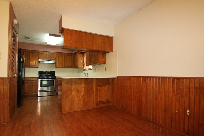 Building Photo - Corner Lot Charmer Off Chapel Creek | 4BR/2BA with Fireplace, Garden Tub & Fenced Backyard