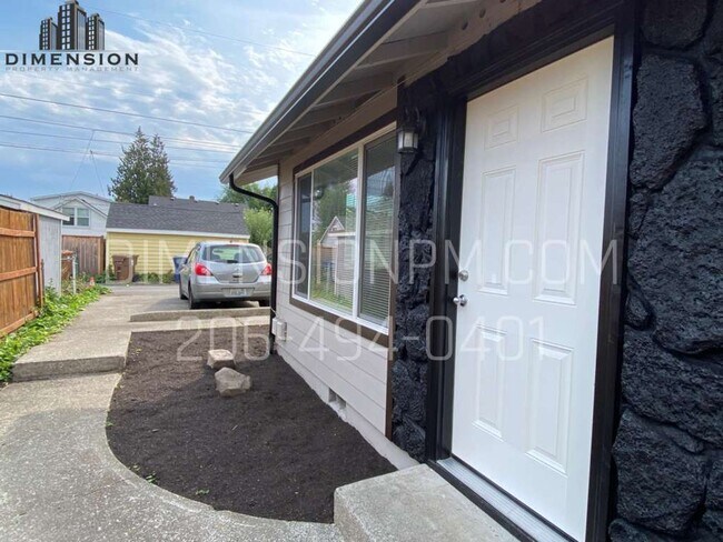 Building Photo - 839 S Prospect St