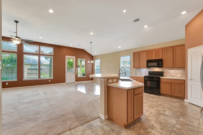 Building Photo - 15314 Monarch Creek Ln