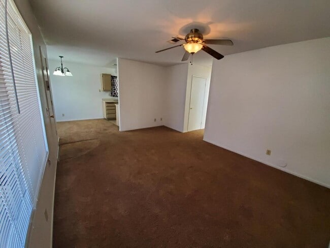 Building Photo - 6816 Hemp Ct