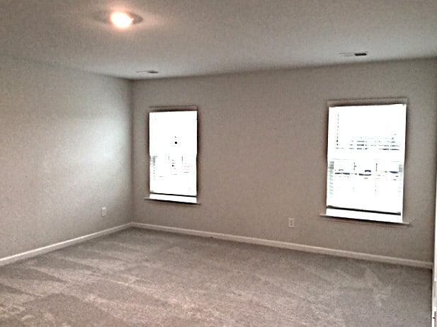 Building Photo - 1208 Seedling Dr