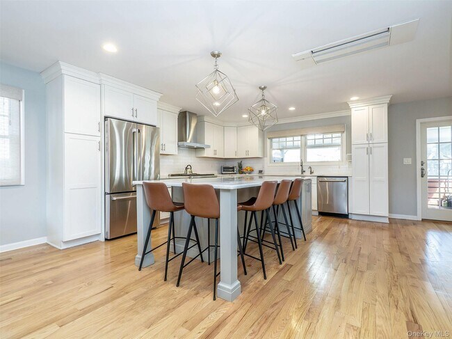 Building Photo - 17 Winans Pl