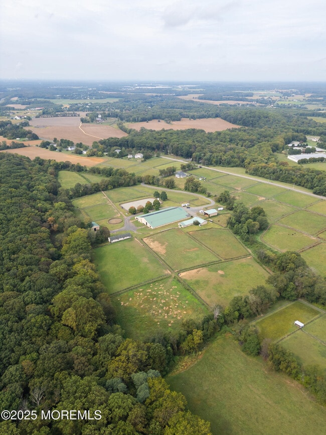 Building Photo - 631 Rte 524