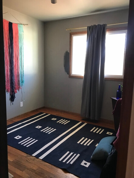 Building Photo - 1515 Querida Dr