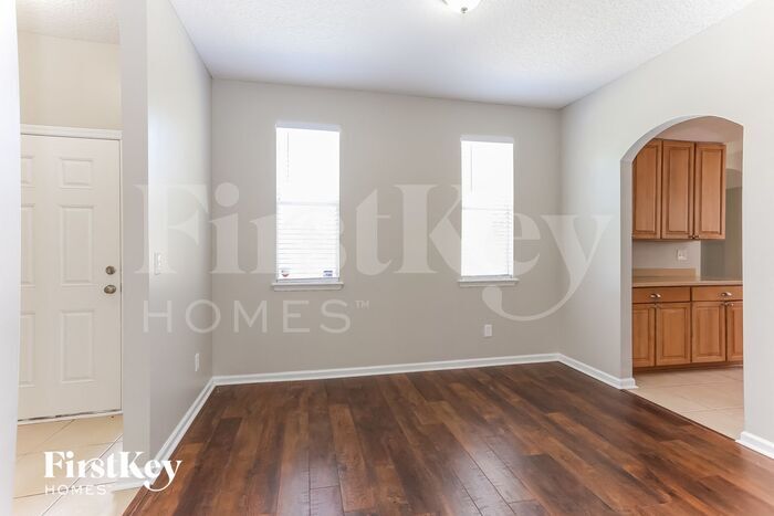 Building Photo - 2388 Eisner Dr
