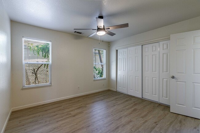 Building Photo - 3 bed 2 bath home for RENT in Modesto by H...