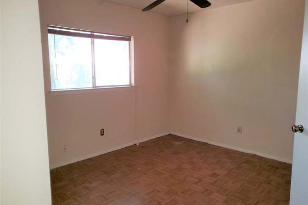 Building Photo - 1326 Blue Diamond Dr