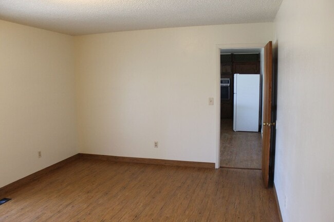Building Photo - 6520 Climax Ave