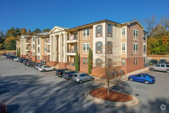 Building Photo - Station on McIntosh Student Housing