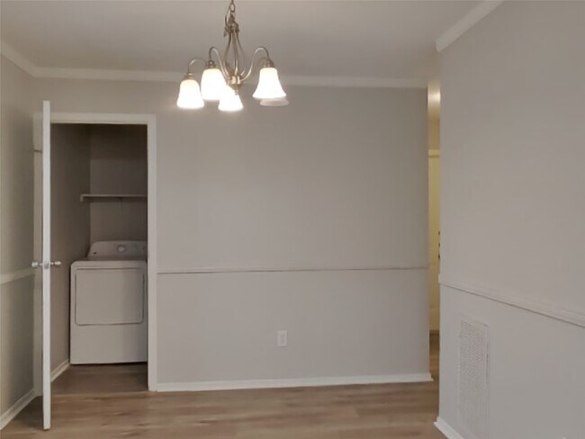 Building Photo - 2007 Smoke Rock Dr