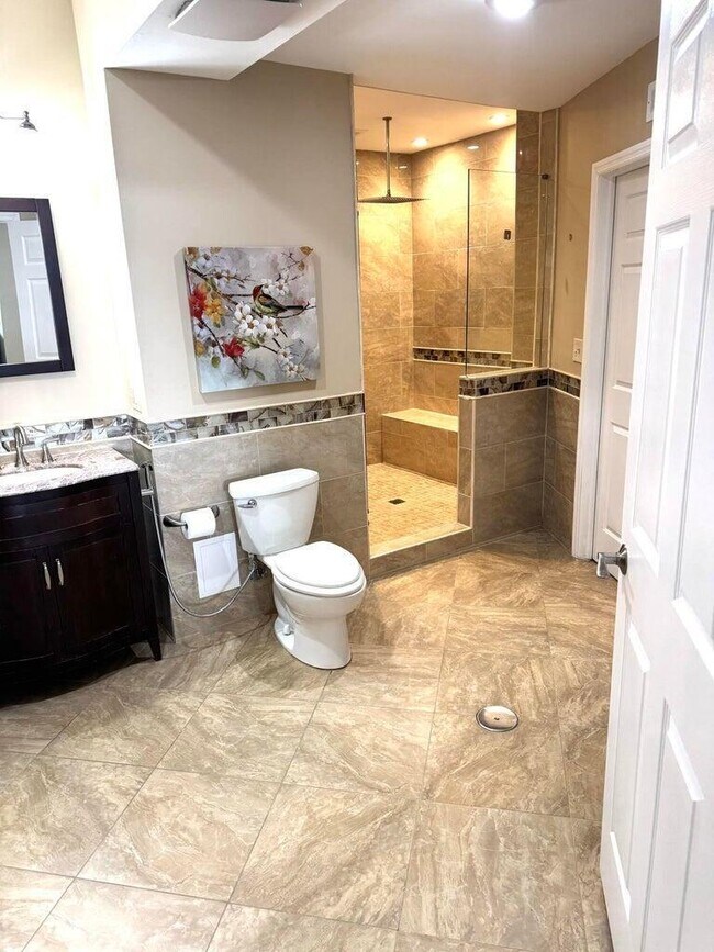 Building Photo - 459 Pinnacle Way