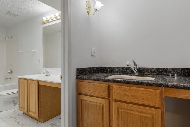 Building Photo - 6117 Wynford Dr
