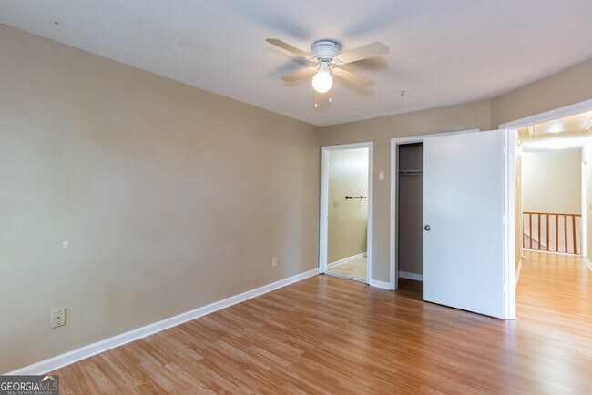 Building Photo - 664 Bellemeade Ave NW
