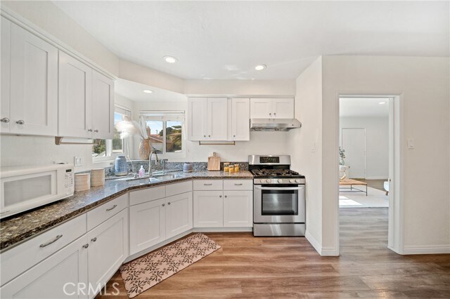 Building Photo - 12218 Academy Way