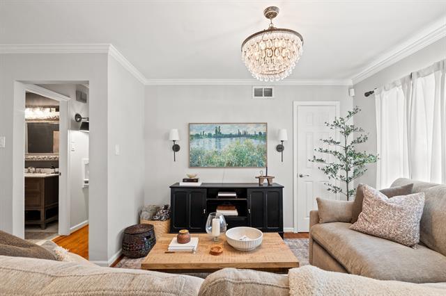 Building Photo - 6616 Pimlico Dr