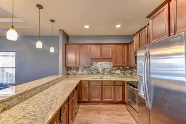 Building Photo - 4028 Brook Stone Dr