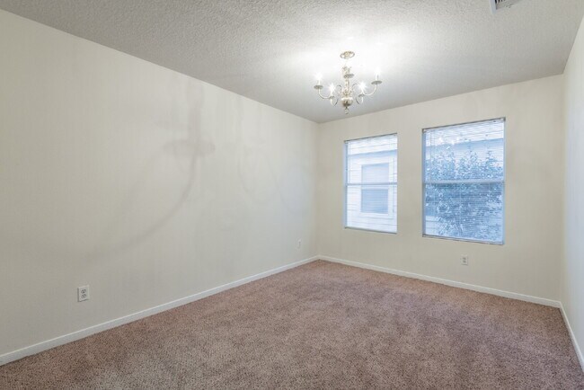 Building Photo - 5007 Oak Stand Ct