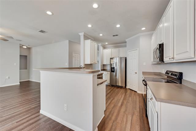 Building Photo - 1121 Wabash Ct