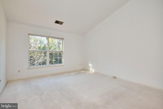 Building Photo - 11485 Carriage Gate Ct