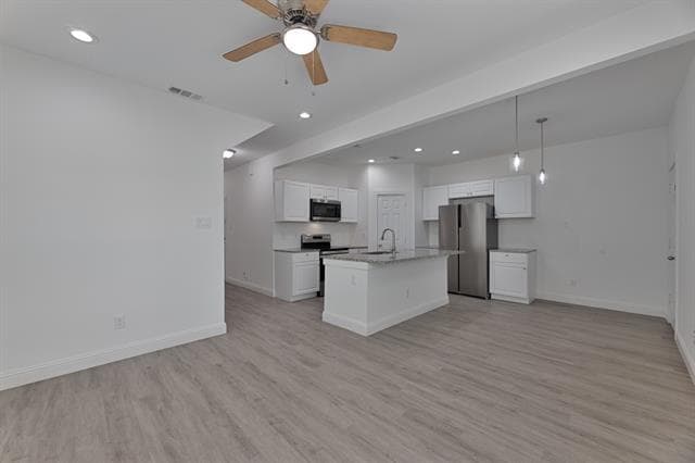 Building Photo - 840-842 Ryan Rd