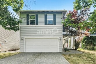Building Photo - 9814 198th Avenue Ct E