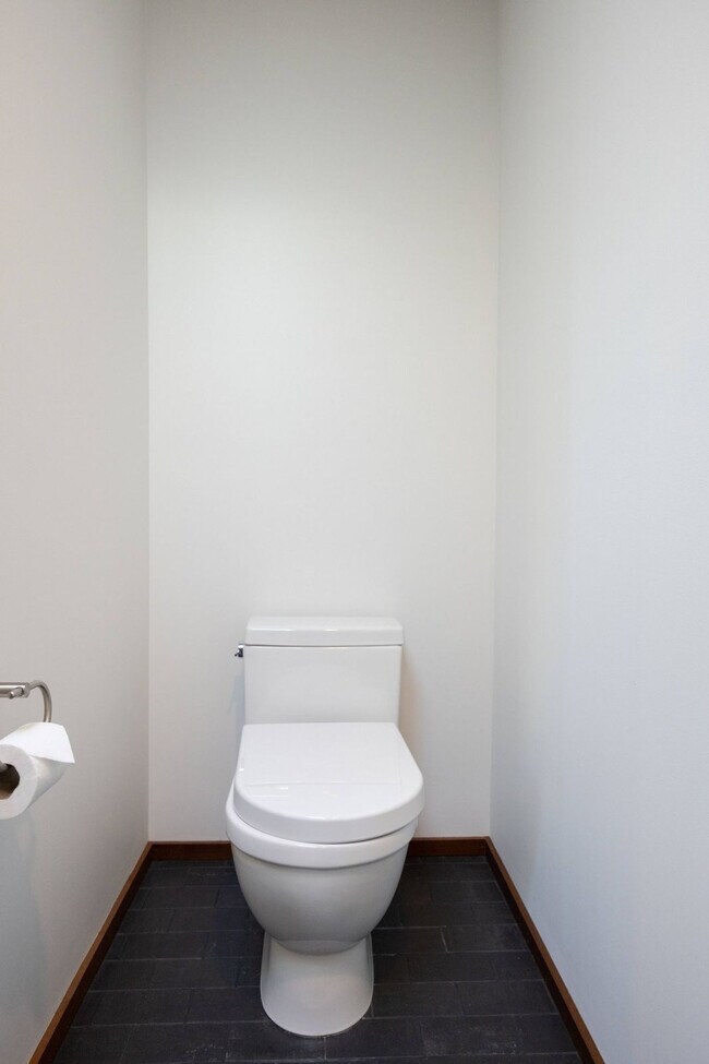 Building Photo - 11988 Cabana Shores Dr