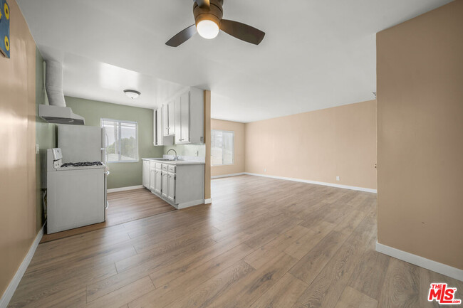 Building Photo - 4810 St Elmo Dr