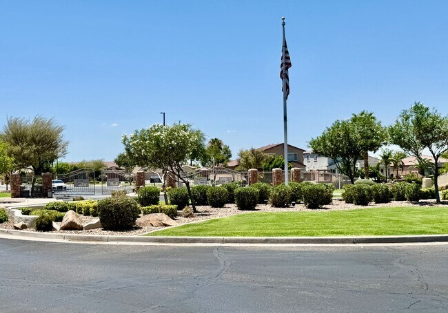 Building Photo - Pristine Single Level 3 Bedroom Home In The Sought After Gated Lagos Vistoso Community in Chandler!