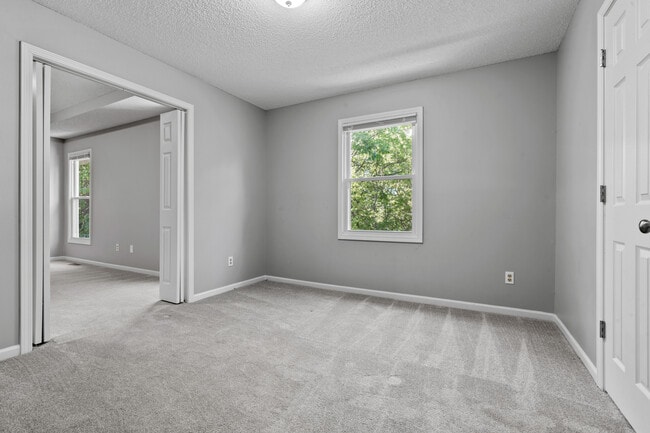 Building Photo - 6128 157th St