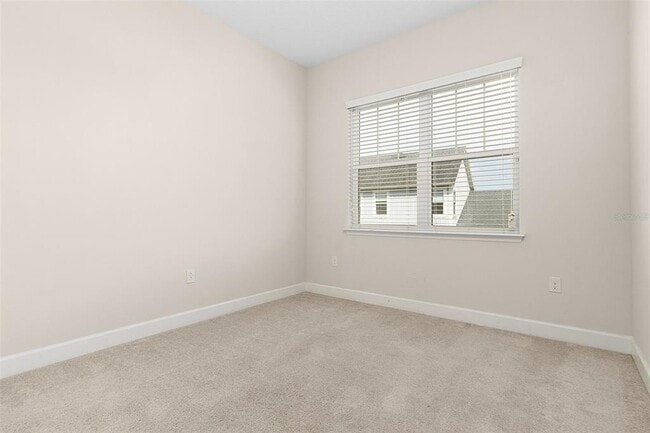 Building Photo - 13813 Benavente Ave