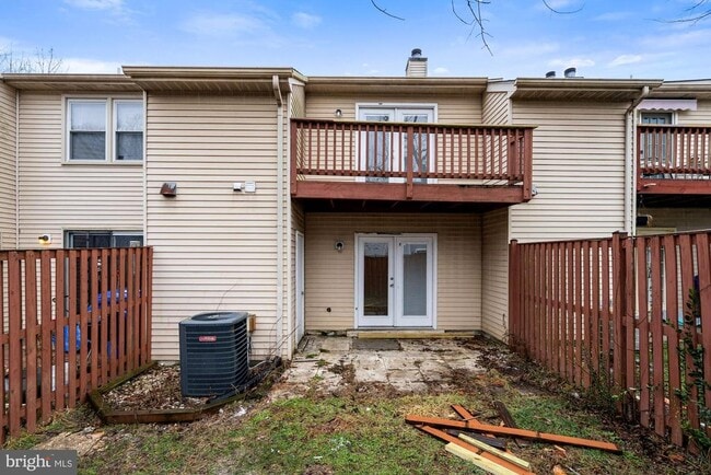 Building Photo - 3271 Westdale Ct