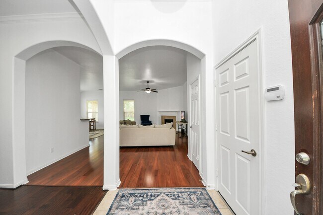 Building Photo - 18126 Rustic Brook Ct