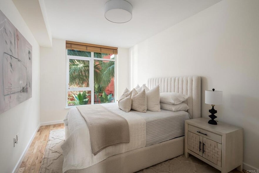 Building Photo - 1431 Pacific Hwy