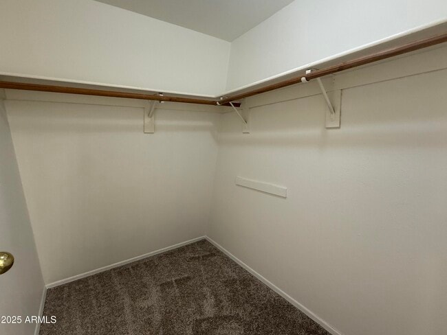 Building Photo - 611 W 13th St