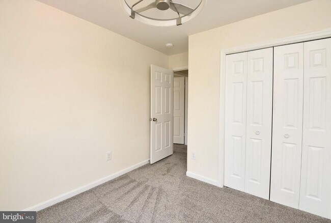Building Photo - 10709 Gideon Ct