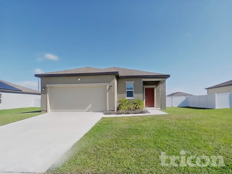 Building Photo - 6376 Green Bud Dr