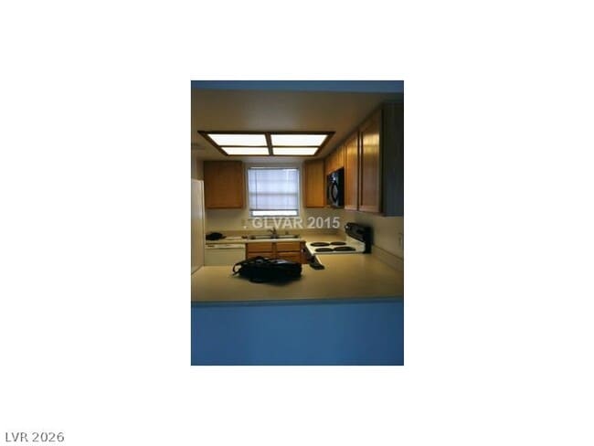 Building Photo - 3823 S Maryland Pkwy