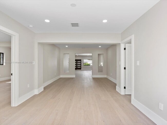 Building Photo - 9073 Dickens Ave