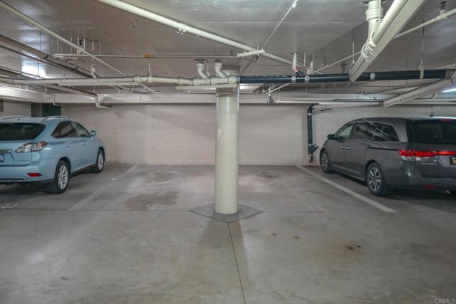 Building Photo - 2130 Vallecitos