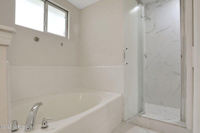 Building Photo - 1143 Summer Springs Drive