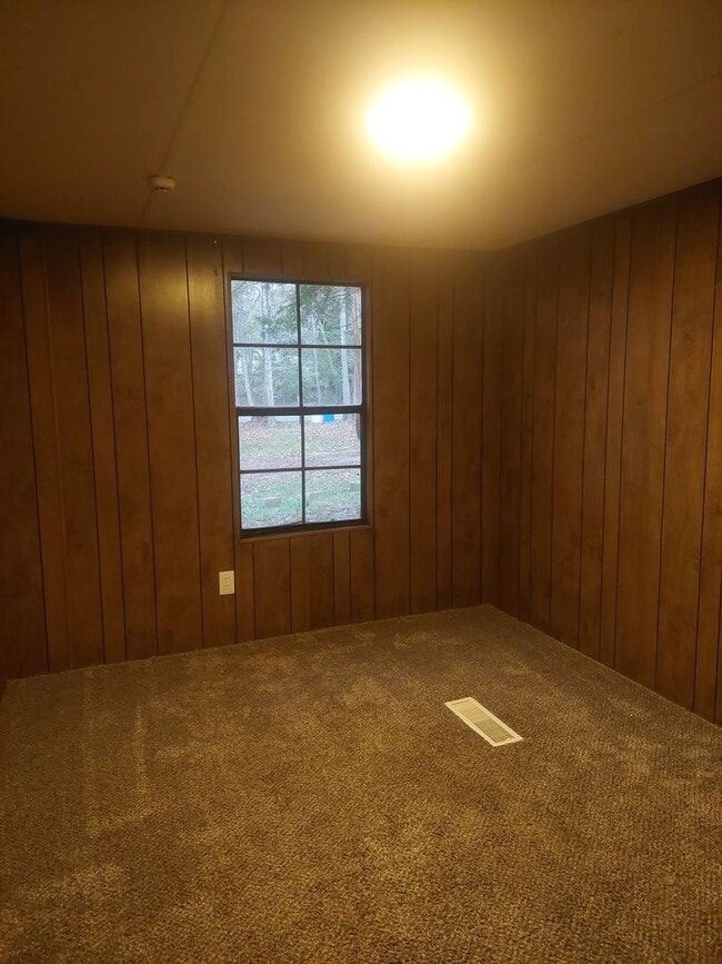 Building Photo - Waverly Hall (Harris County) Lake View