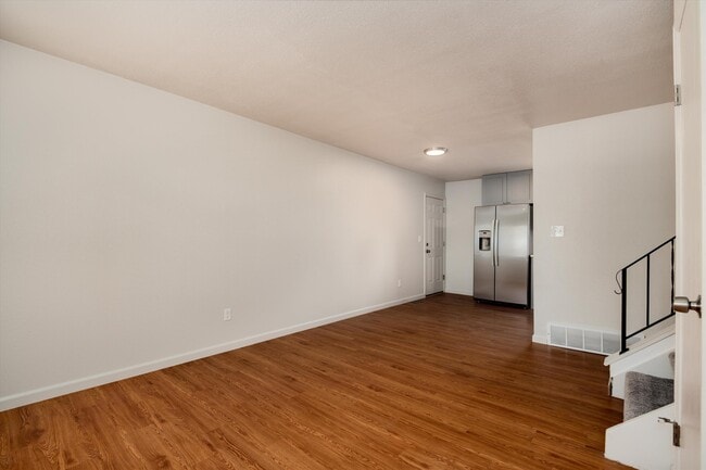 Building Photo - 1582 S Memphis St