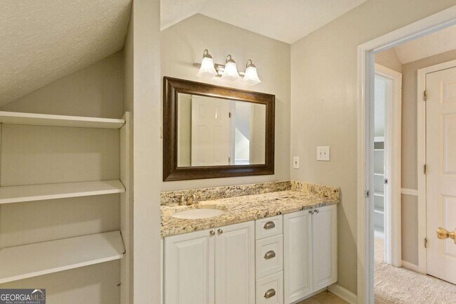 Building Photo - 1375 Mosswood Ln SE