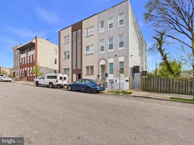 Building Photo - 1315 Harlem Ave