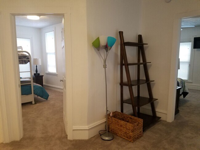 Building Photo - Downtown 2 Story Cottage Monthly Grand Rapids Rental