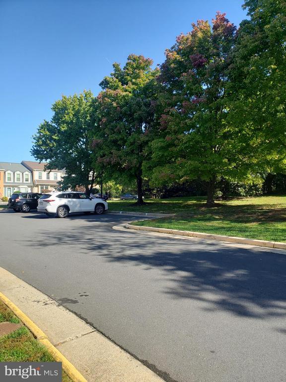 Building Photo - 5732 Lofthill Ct